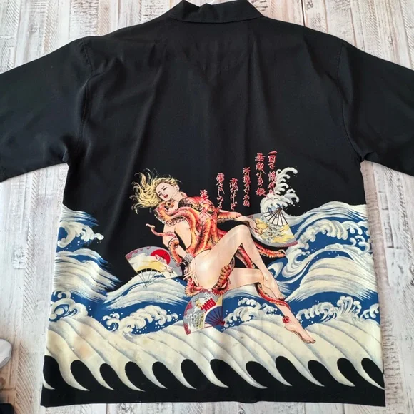 Men’s 7 Diamonds Hawaiian Button-Down - Picture 4 of 8